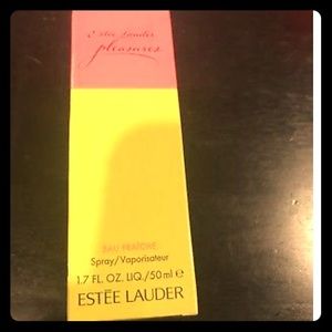 Pleasures by Estée Lauder